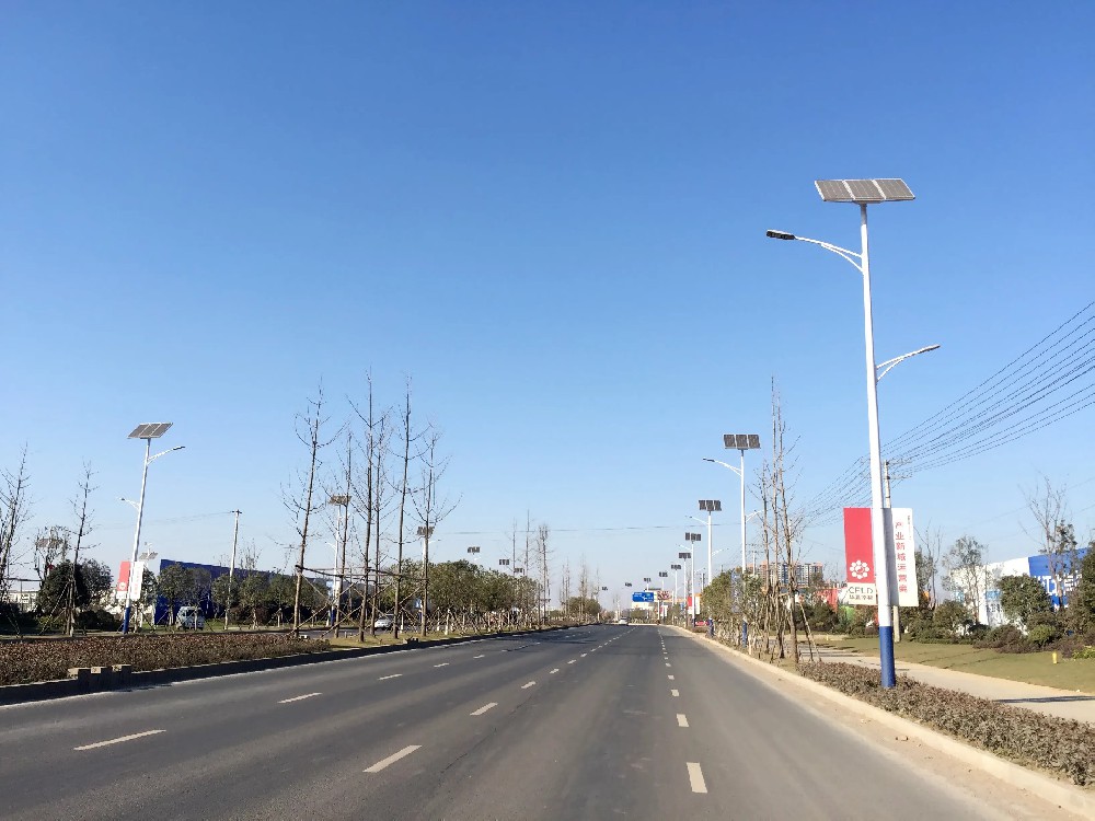 路灯厂家如何生产太阳能路灯